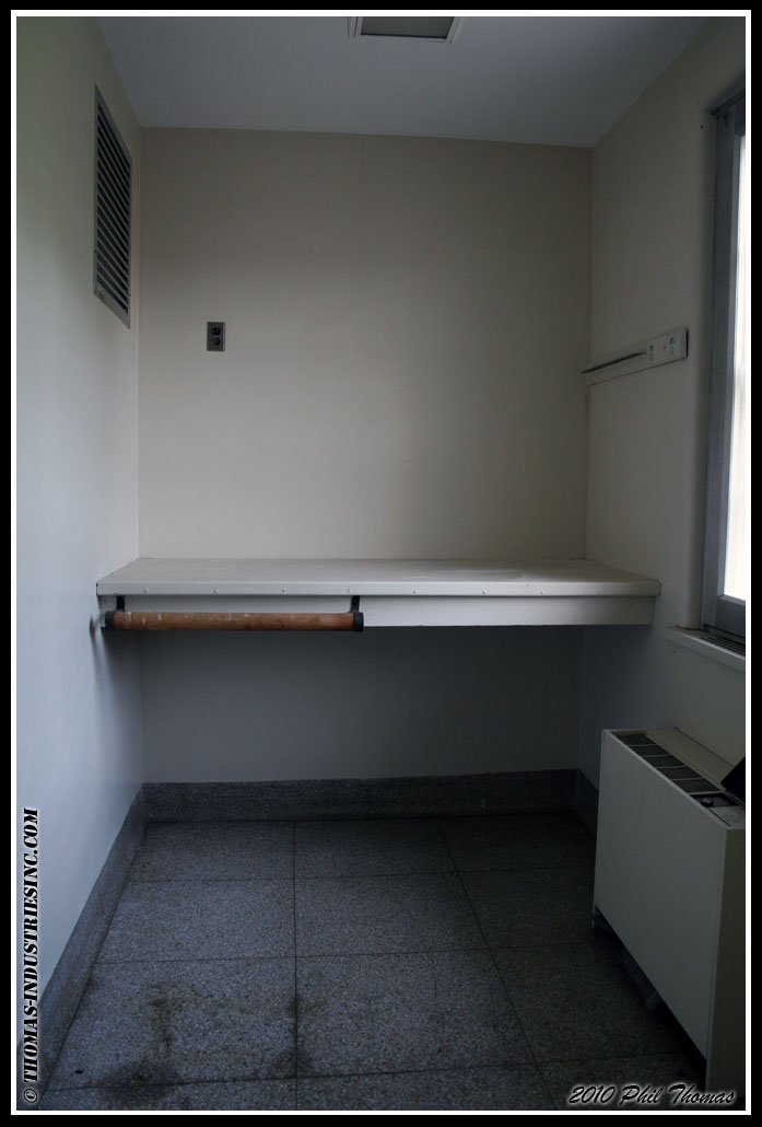 _hospital_06.jpg
